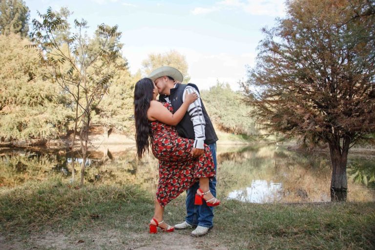 Stay or Go: How to Tell If He Truly Wants Something Real