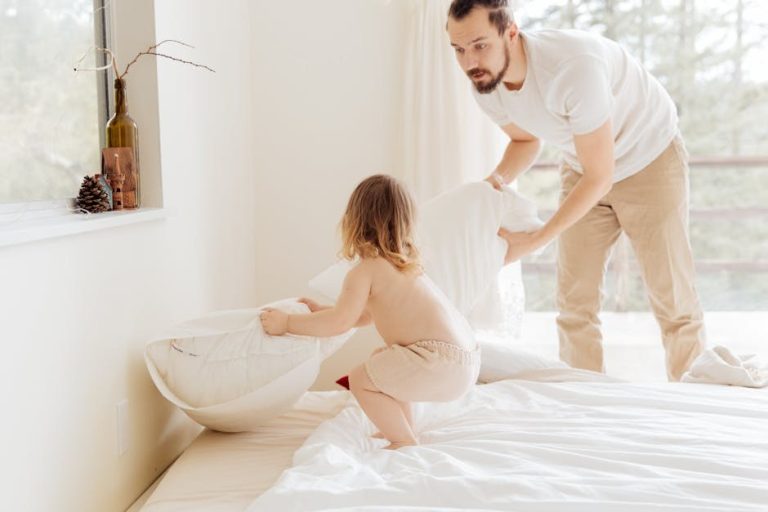 What Draws Men to Petite Women - And How to Spot If You’re His Type