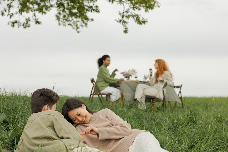 Why Women Gravitate Toward Men in Frames