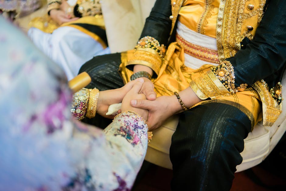 Smart Ways to Catch a Guy’s Eye on Instagram Without Trading on Your Body