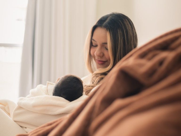 Savvy Ways to Choose and Ask a Guy for Friends-with-Benefits Arrangement