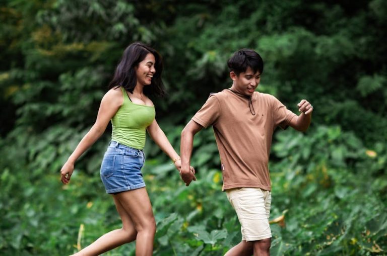 Why Is He Ignoring Me? Honest Ways To Decode His Mind