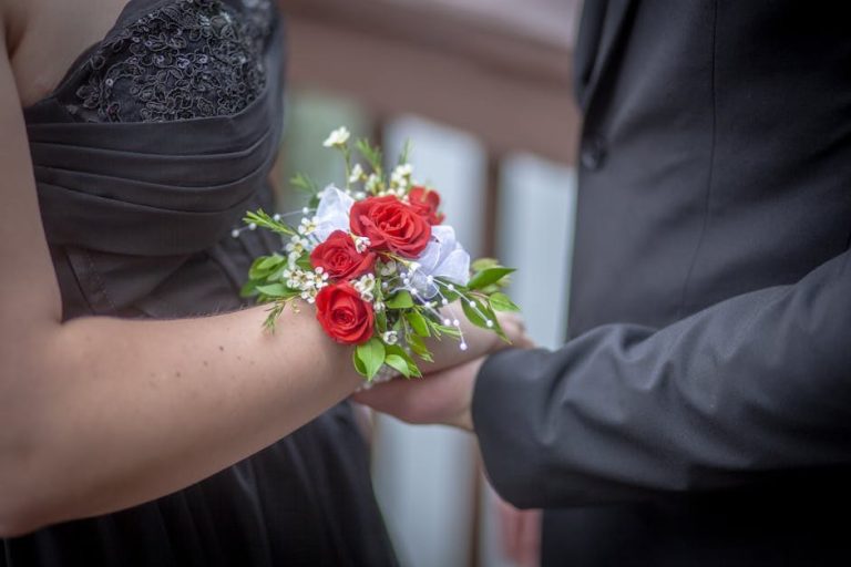 Drawing the Line with a Guy Friend: Signs He’s Overstepping and How to Reset