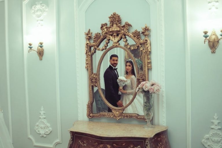 Electric Kissing Moves To Drive Any Man Wild