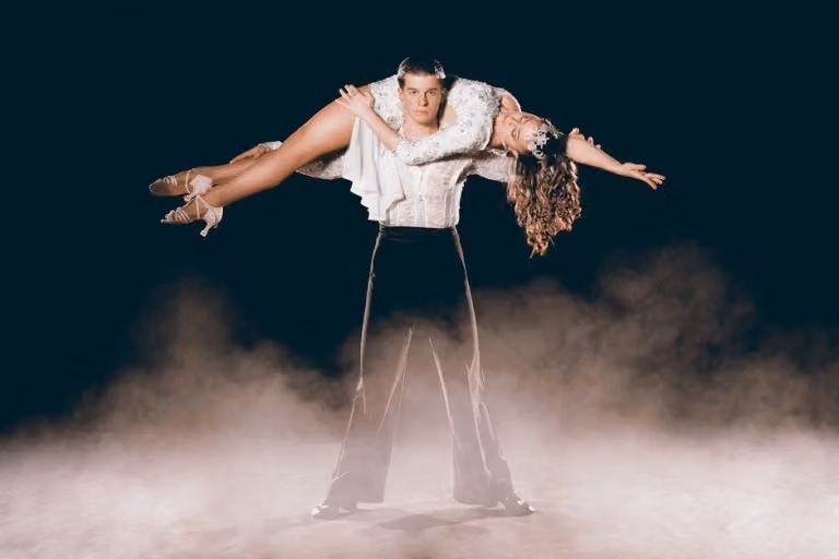 Magnetic Partner: Seductive Ways to Become His Dream Woman