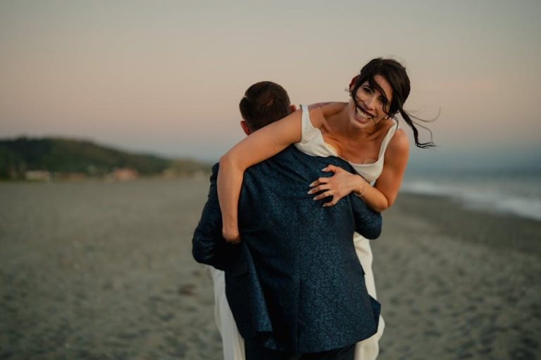 Playful First-Date Moves That Leave Him Completely Charmed