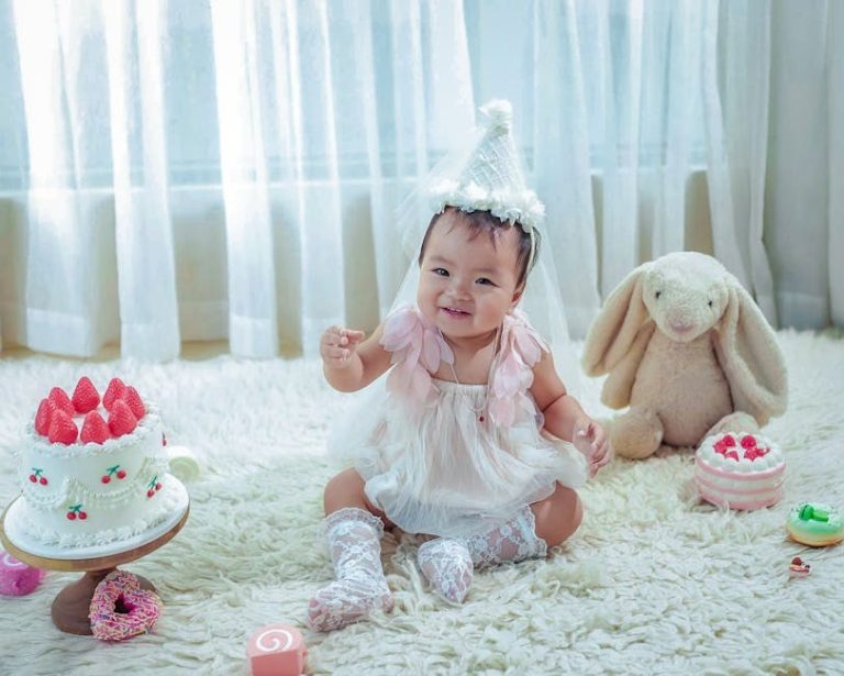 Playful Cues That Nudge Him to Ask You Out