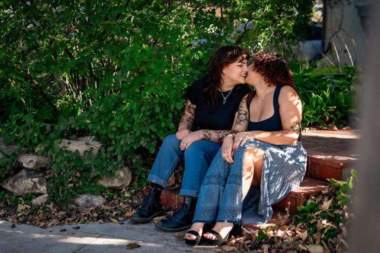 Fading Affection Signals: Recognizing a Partner’s Quiet Retreat