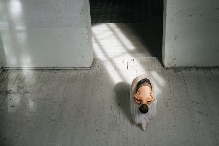 Calm Yourself: His Behavior Points Toward Staying Together