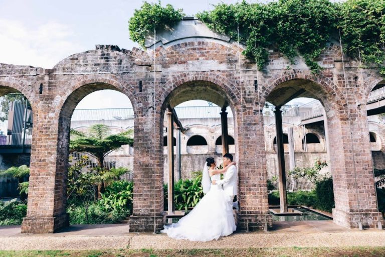 Why Certain Men Catch the Eye and Hold It